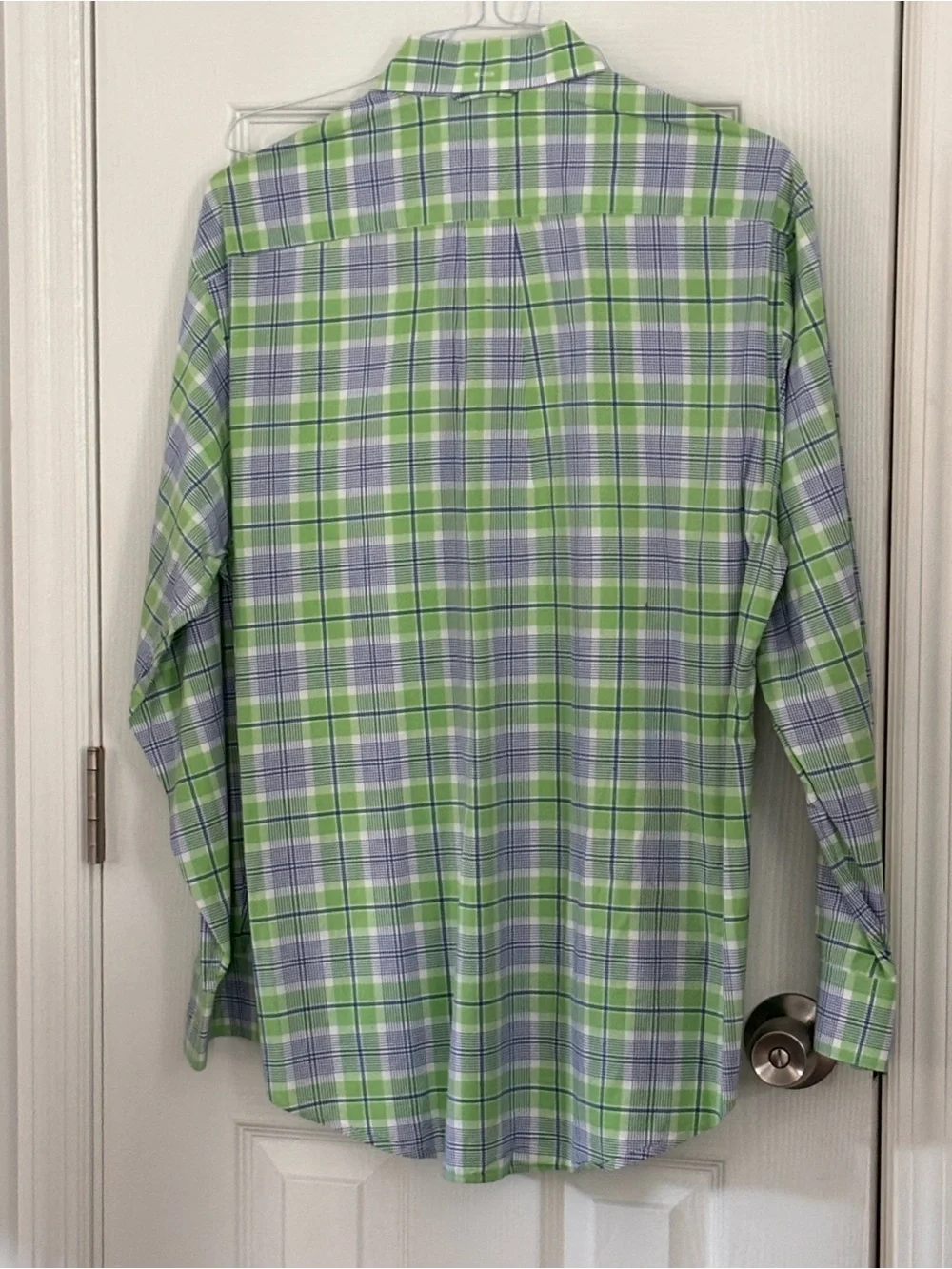 Tommy Hilfiger Light Green & Blue Plaid Button-Down Shirt - Picture 3 of 8